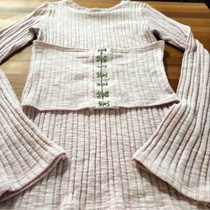 Glamorous, Gorgeous top. Xs